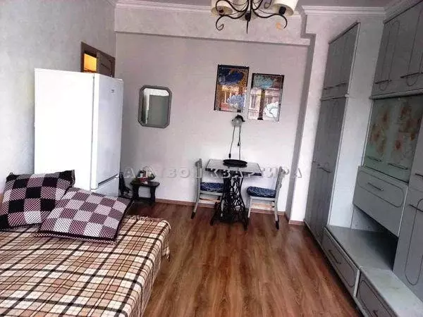 Продается комната в 4-комнатной квартире - Фото 2