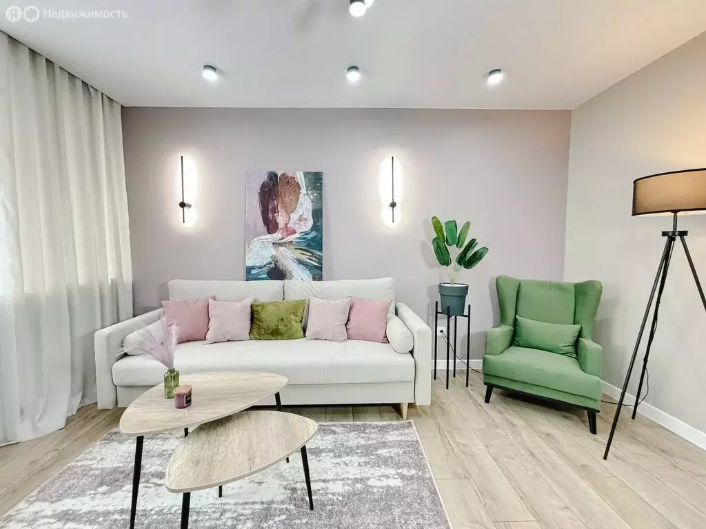 3-комнатная квартира: Киров, улица Ленина, 15 (63 м) - Фото 0