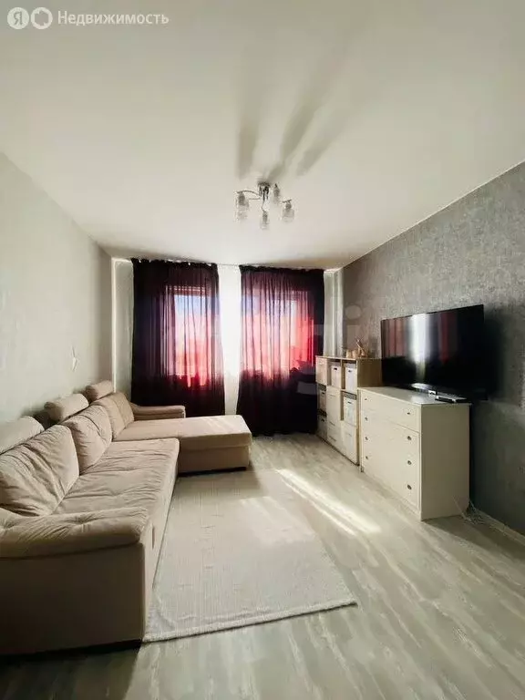 1-комнатная квартира: Ярославль, улица Ньютона, 9Б (40.2 м) - Фото 1