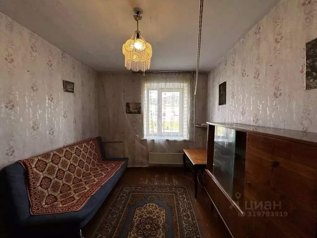 2-к кв. Кемеровская область, Междуреченск ул. Пушкина, 59 (59.1 м) - Фото 0