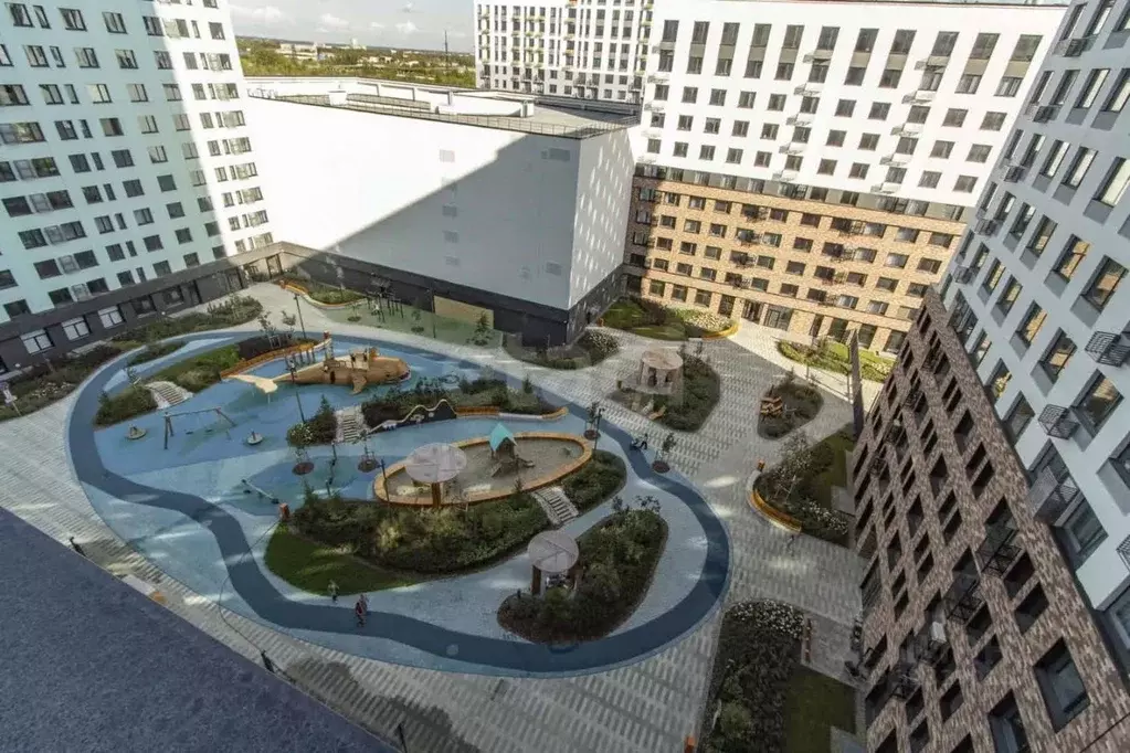 2-к кв. Тюменская область, Тюмень Харьковская ул., 72А (67.3 м) - Фото 1