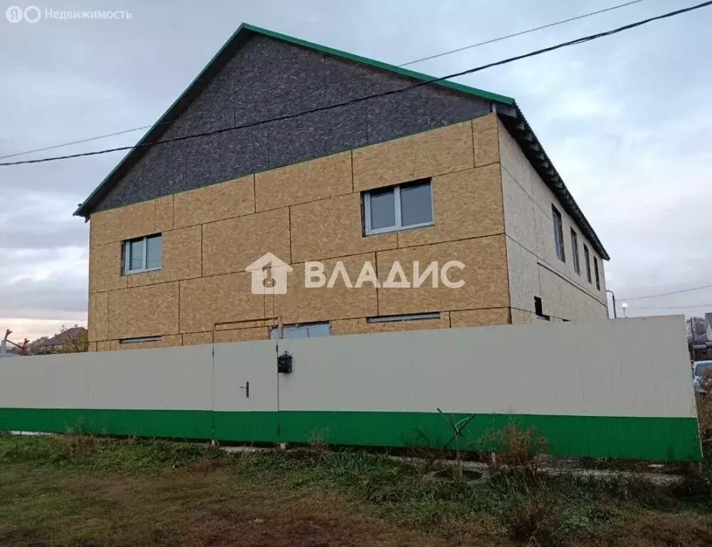 Дом в село Воскресеновка, Озёрная улица, 2 (362.6 м) - Фото 1