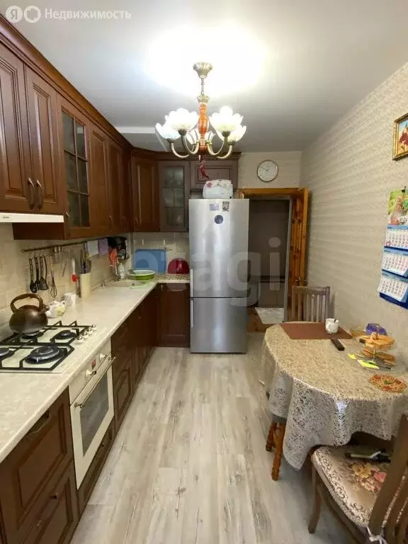 3-комнатная квартира: Аксай, улица Вартанова, 20 (64.6 м) - Фото 1