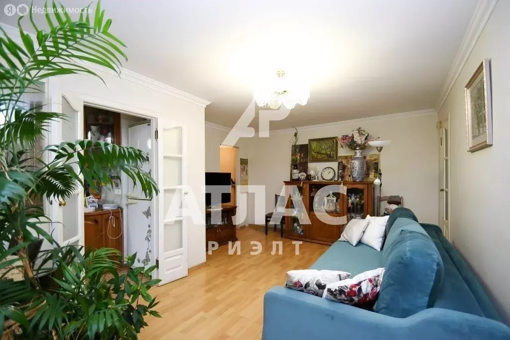 2-комнатная квартира: Омск, улица Петра Ильичёва, 4 (44.6 м) - Фото 1