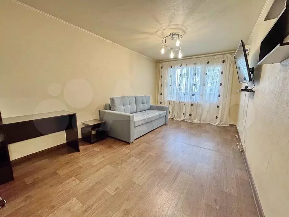 2-к. квартира, 53 м, 4/9 эт. - Фото 1