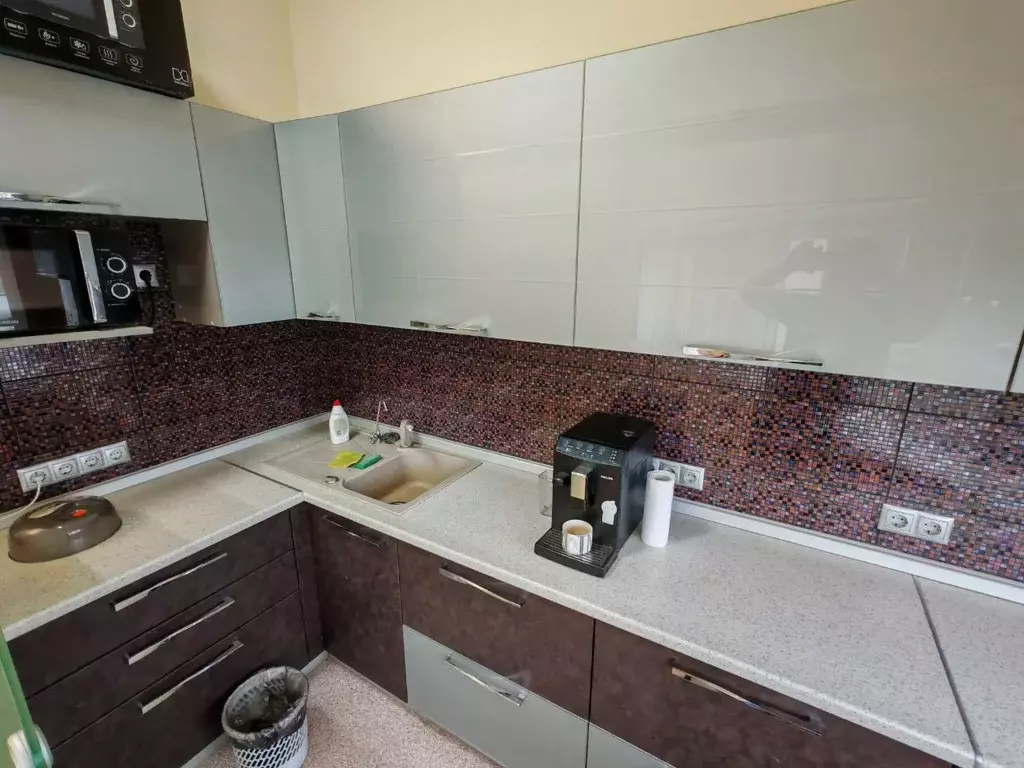 Офис в Свердловская область, Екатеринбург ул. Токарей, 68 (30 м) - Фото 2