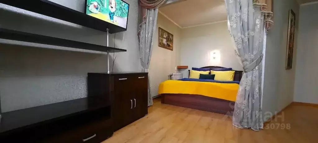 1-к кв. Саратовская область, Саратов ул. Имени С.Т. Разина, 54 (80.0 ... - Фото 1