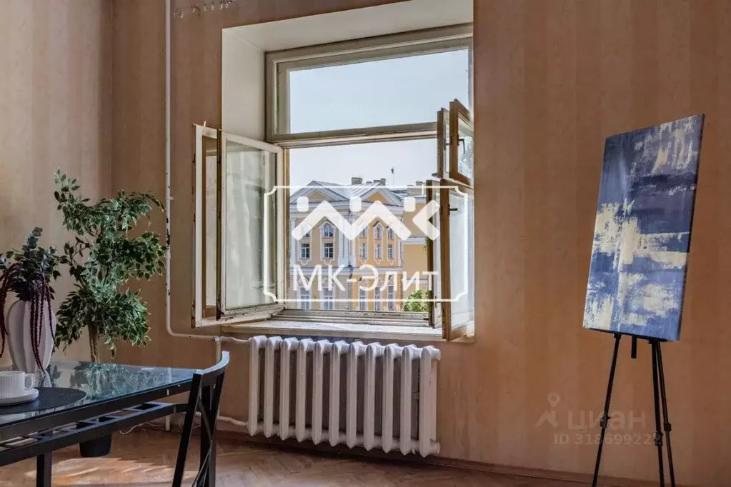 2-к кв. Санкт-Петербург пл. Островского, 9Б (78.1 м) - Фото 0