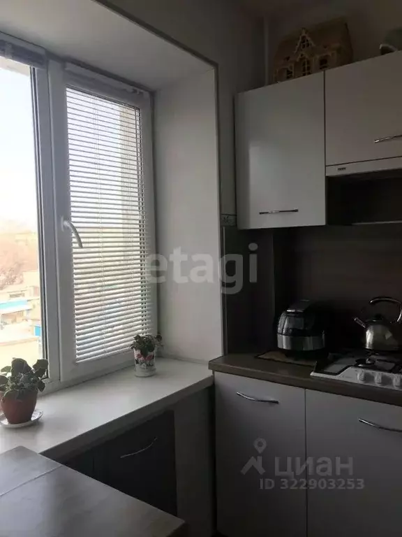 4-к кв. Амурская область, Благовещенск Партизанская ул., 25 (62.1 м) - Фото 0