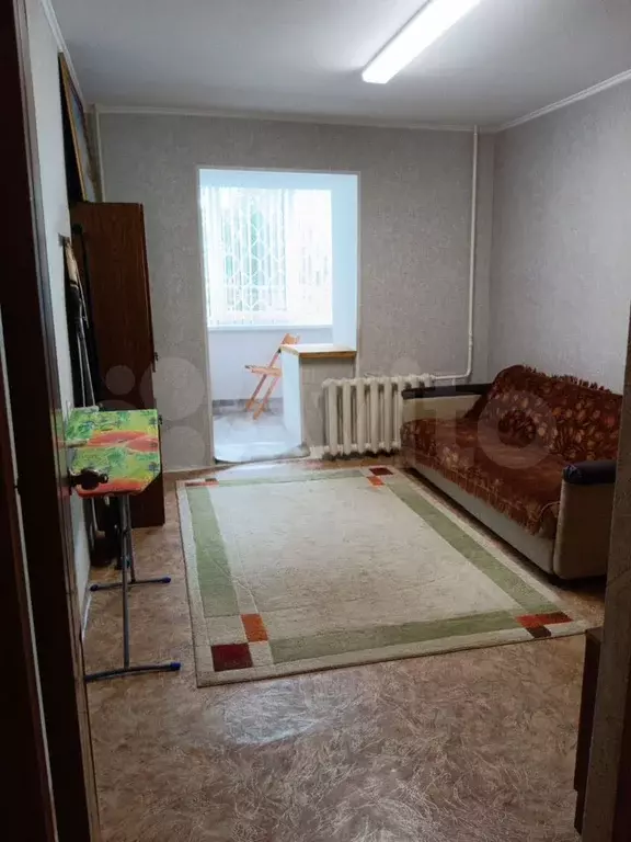 Комната 15 м в 3-к., 2/9 эт. - Фото 0
