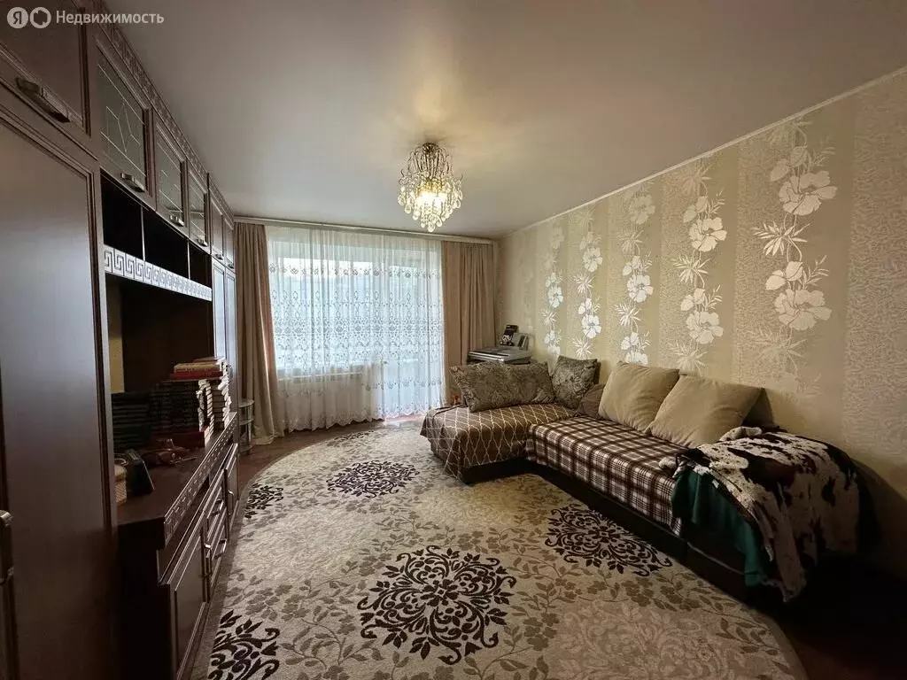 3-комнатная квартира: Кимры, улица 60 лет Октября, 36 (58.4 м) - Фото 1