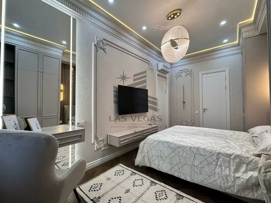 3-к кв. Татарстан, Казань ул. Достоевского, 8 (97.0 м) - Фото 1