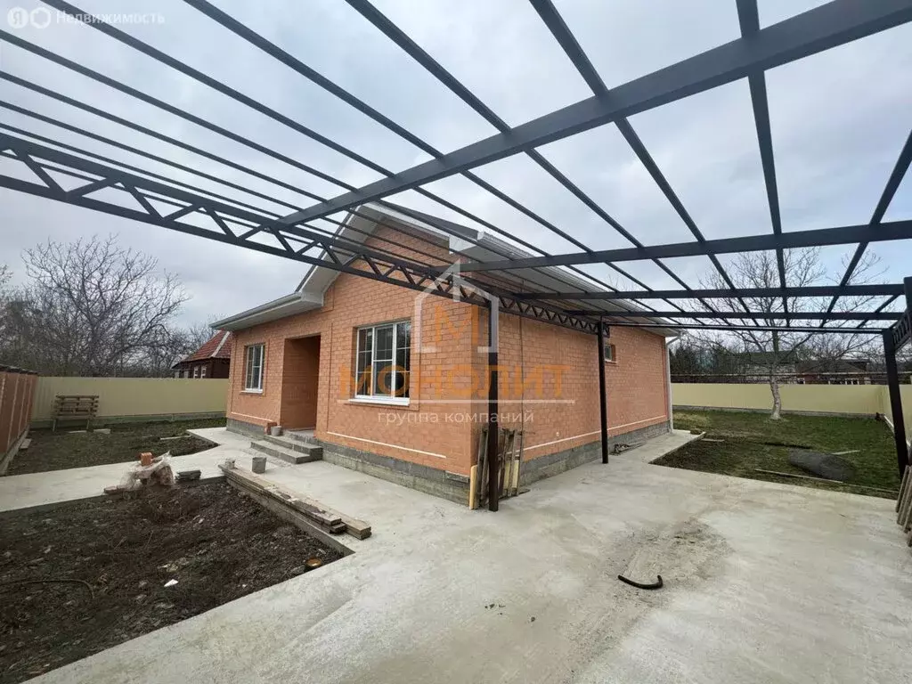 Дом в Саратовская, Бакинская улица (118 м) - Фото 1