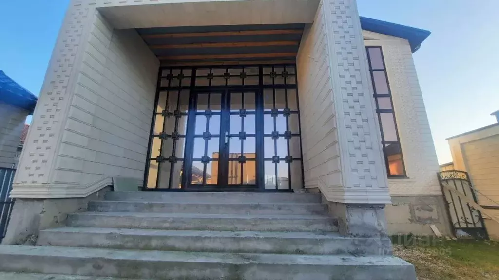 Дом в Кабардино-Балкария, Чегем ул. Ленина, 180 (640 м) - Фото 1