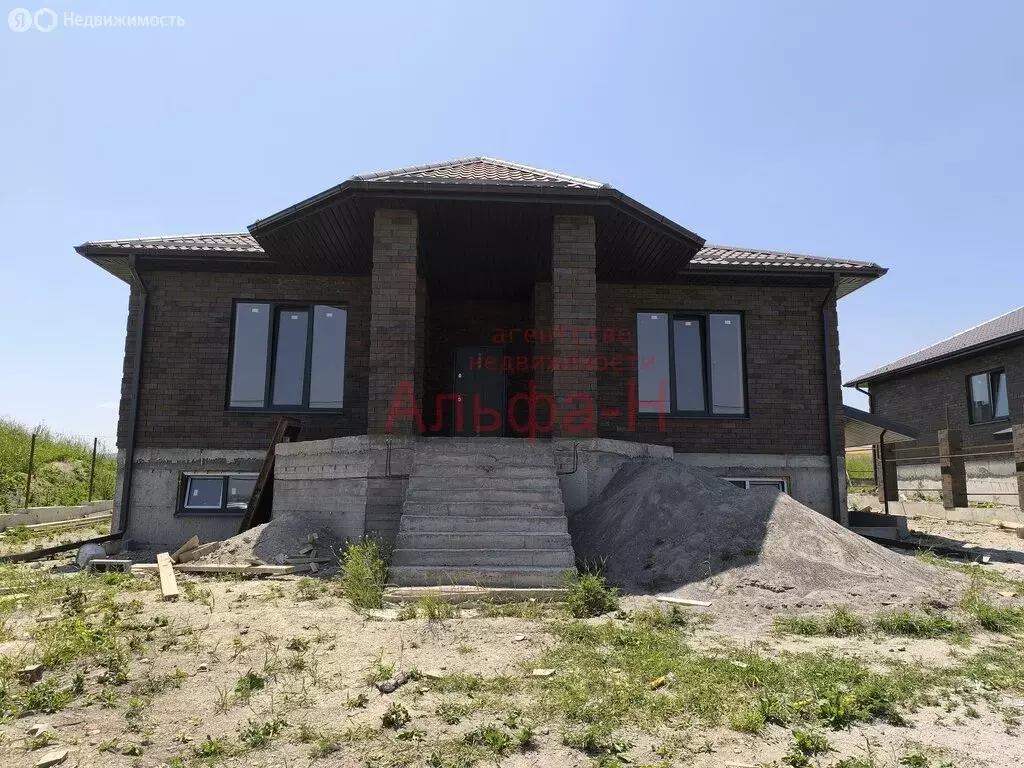 Дом в Ессентукская, улица Новосёлов (168 м) - Фото 1