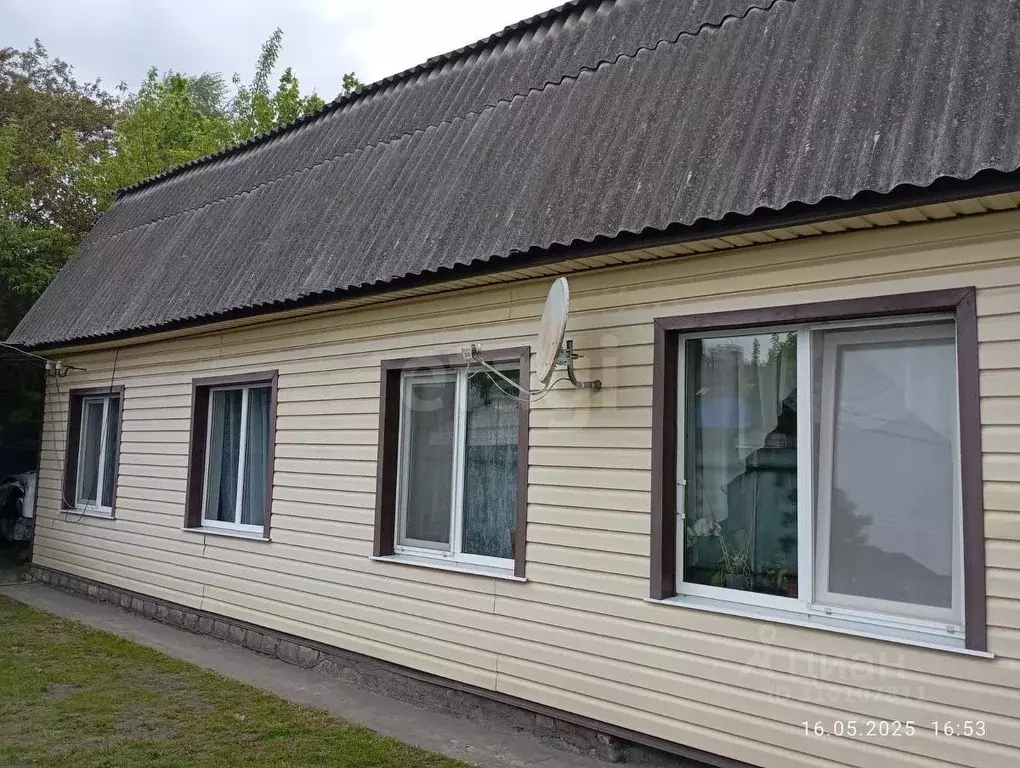 Дом в Брянская область, Брянск ул. Розы Люксембург (80 м) - Фото 0