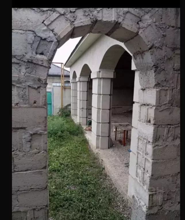 Дом в Кабардино-Балкария, Чегемский район, с. Чегем-Второй ул. ... - Фото 1