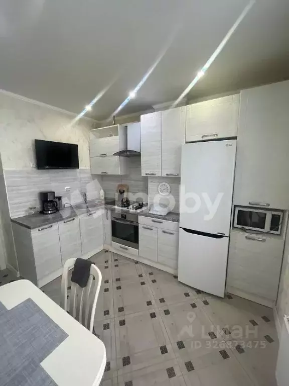 1-к кв. Калининградская область, Калининград Аэропортная ул., 1А (40.7 ... - Фото 1