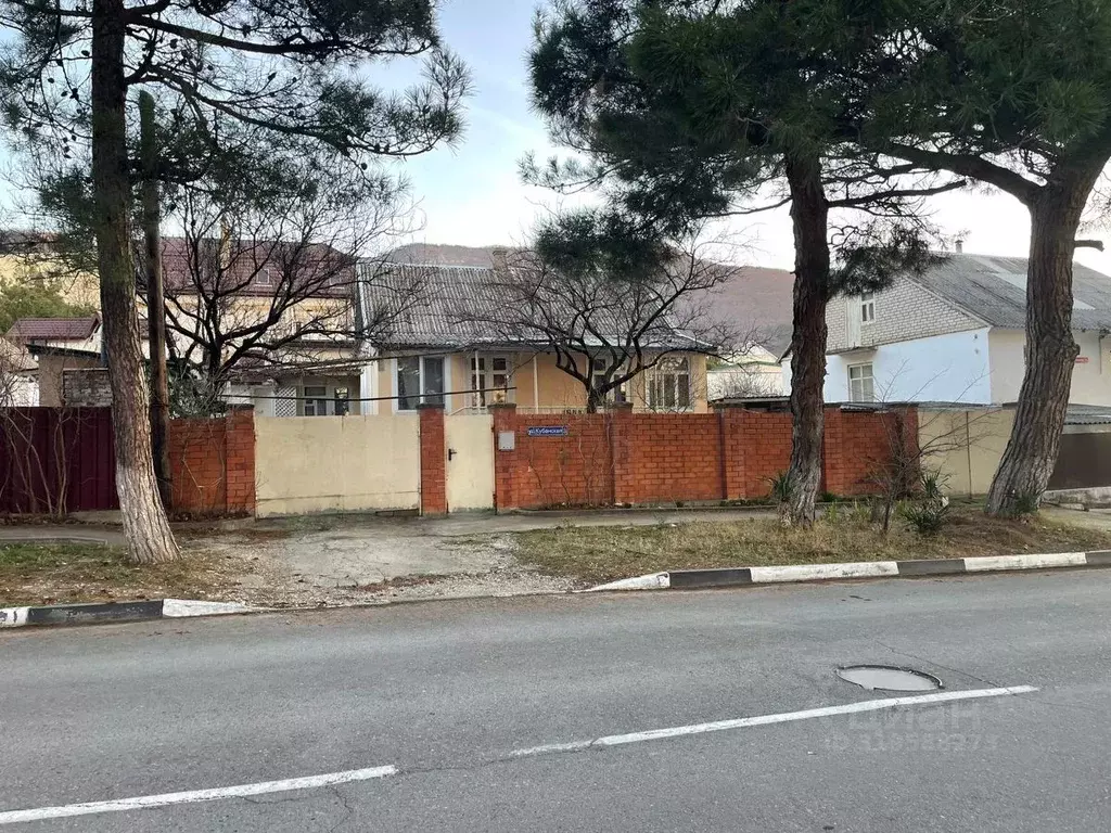 Участок в Краснодарский край, Геленджик Кубанская ул., 3 (7.0 сот.) - Фото 0