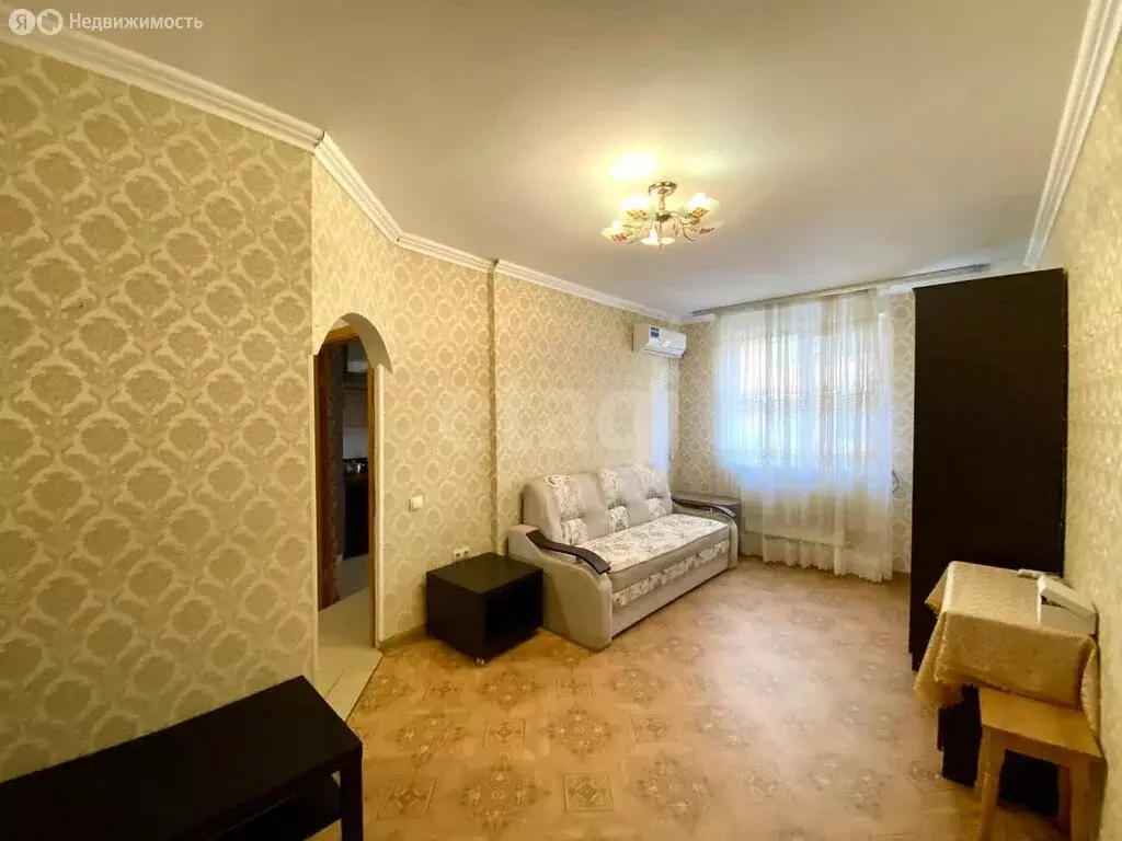 1-комнатная квартира: посёлок Российский, улица Ратной Славы, 24 (34 ... - Фото 1