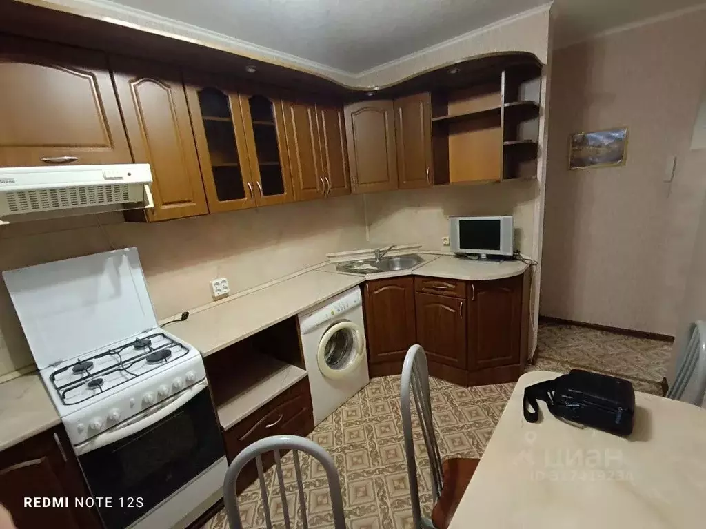 3-к кв. Курганская область, Курган Заозерный жилрайон, 3-й мкр, 20 ... - Фото 1