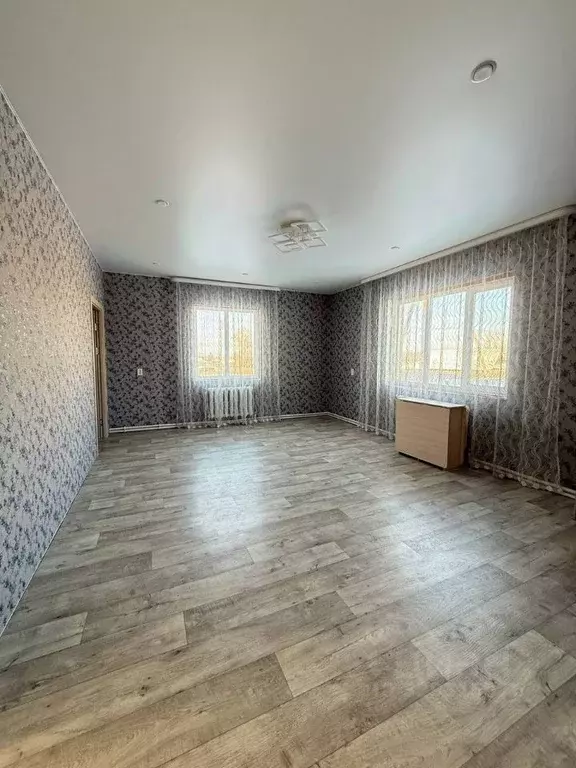 Дом в Башкортостан, Дюртюлинский район, Учпилинский сельсовет, с. ... - Фото 2