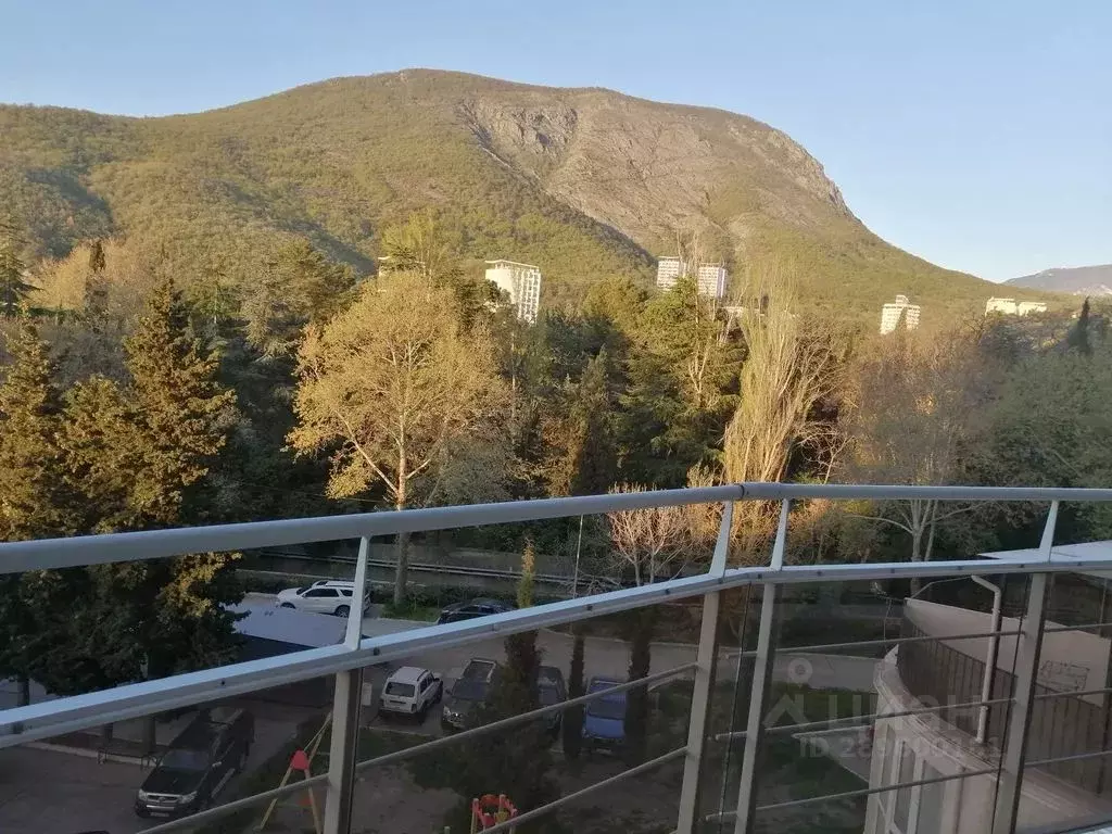 2-к кв. Крым, Алушта городской округ, Партенит пгт ул. Прибрежная, 7 ... - Фото 1