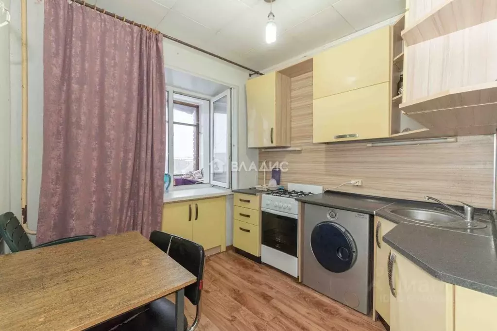 1-к кв. Владимирская область, Владимир ул. Сурикова, 18 (31.6 м) - Фото 1