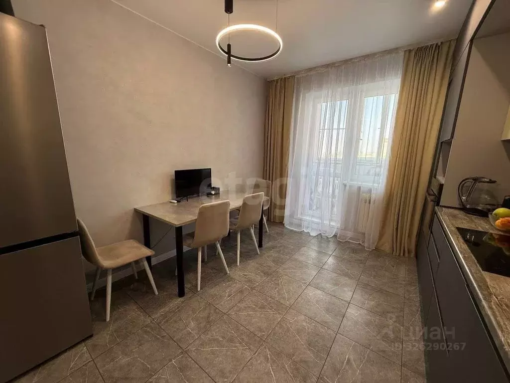 2-к кв. Калужская область, Калуга ул. 65 лет Победы, 35 (59.6 м) - Фото 1