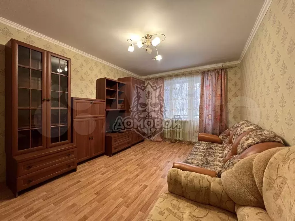 1-к. квартира, 39 м, 1/9 эт. - Фото 0