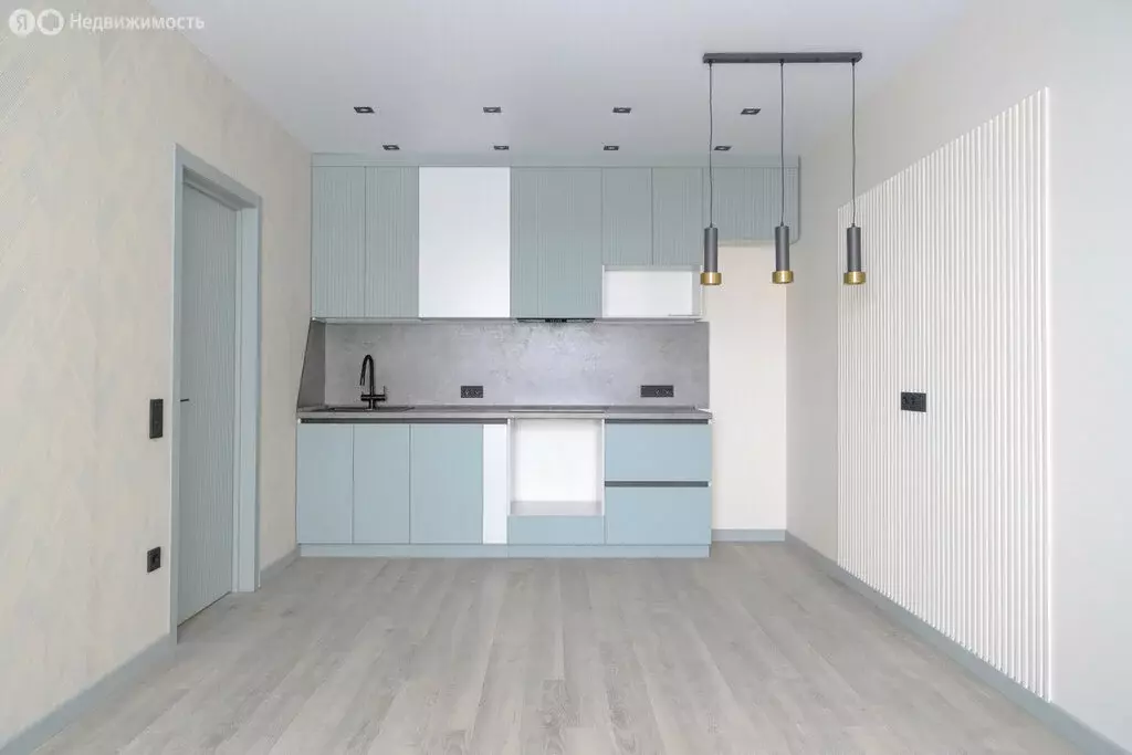 3-комнатная квартира: Сыктывкар, улица Морозова, 207 (57.8 м) - Фото 1