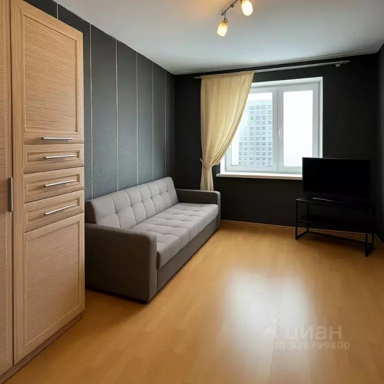 3-к кв. Санкт-Петербург ул. Оптиков, 52к3 (82.4 м) - Фото 1