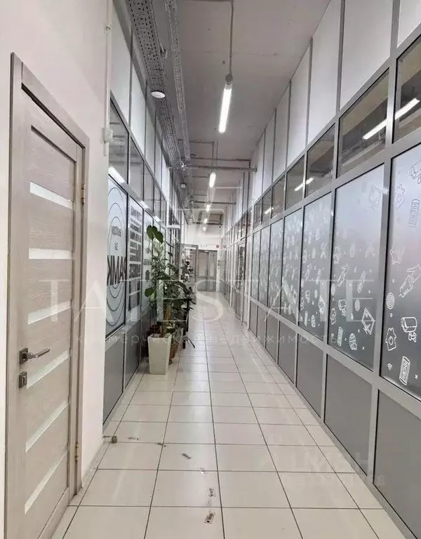 Помещение свободного назначения в Татарстан, Казань ул. Хайдара ... - Фото 2
