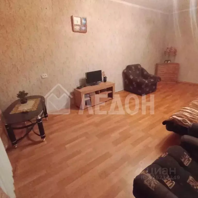 1-к кв. Омская область, Омск Новокирпичная ул., 1/2 (35.0 м) - Фото 2