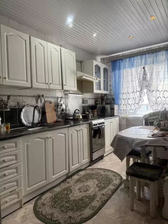 4-к. квартира, 76 м, 8/9 эт. - Фото 0