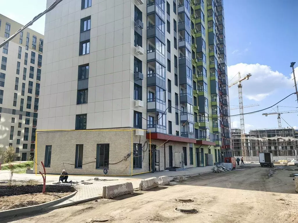 Помещение свободного назначения в Москва Новоясеневский просп., 21К1 ... - Фото 1