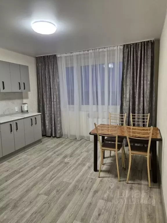 1-к кв. Тюменская область, Тюмень ул. Монтажников, 38 (40.0 м) - Фото 2