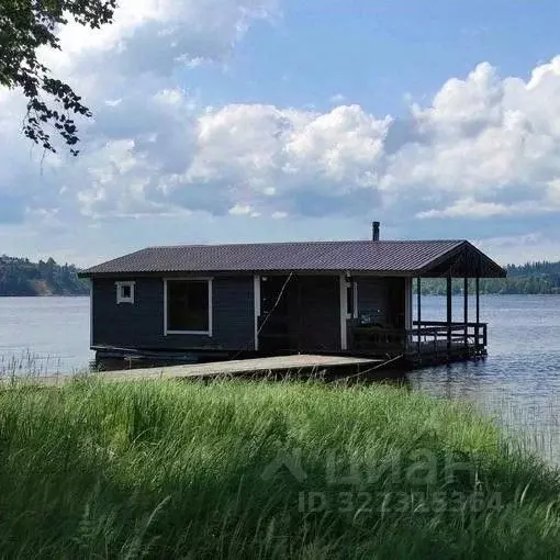 Дом в Карелия, Лахденпохский муниципальный округ, пос. Коконниэми  (25 ... - Фото 1