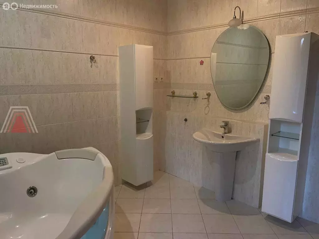 Дом в село Михайловка, Звёздная улица (1000 м) - Фото 1