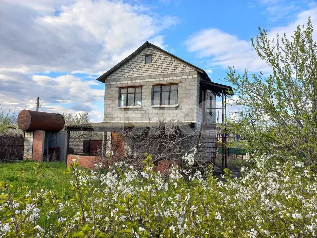 Дом в Волгоградская область, Городищенский район, Ерзовское городское ... - Фото 1