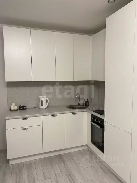 Студия Тюменская область, Тюмень ул. 50 лет ВЛКСМ, 13к2 (30.0 м) - Фото 1