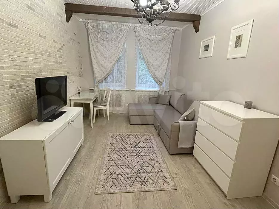 1-к. квартира, 40 м, 2/4 эт. - Фото 1