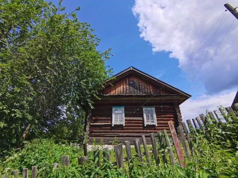 Дом в Пермский край, Березники муниципальное образование, с. Ощепково ... - Фото 0