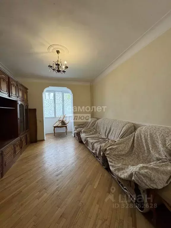 2-к кв. Кабардино-Балкария, Нальчик Балкарская ул., 15 (48.0 м) - Фото 1