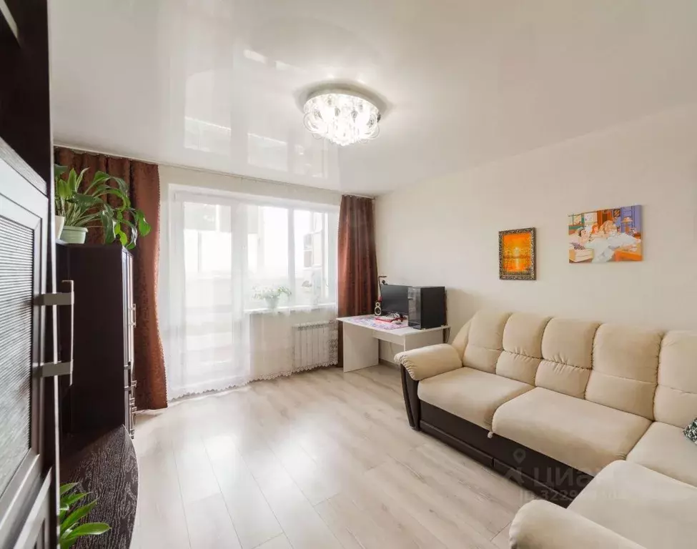 2-к кв. Свердловская область, Екатеринбург ул. Авиаторов, 10 (47.0 м) - Фото 1