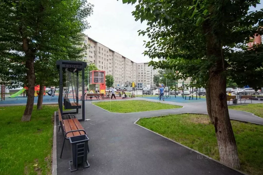 3-к кв. Тюменская область, Тюмень Одесская ул., 40А (63.0 м) - Фото 0