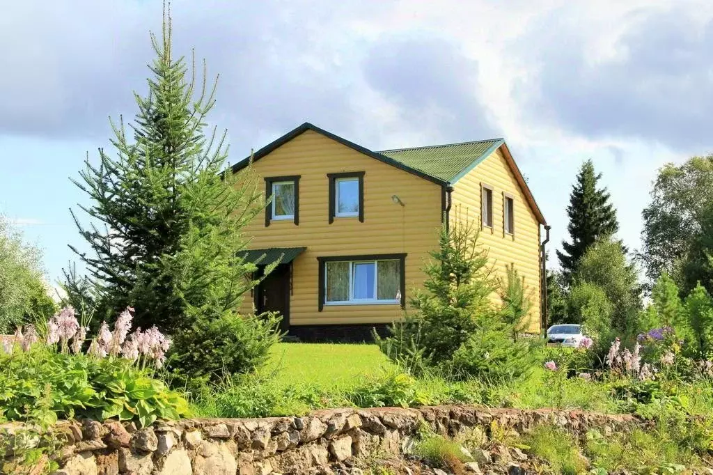 Дом в Новгородская область, Окуловский район, Турбинное с/пос, д. ... - Фото 1