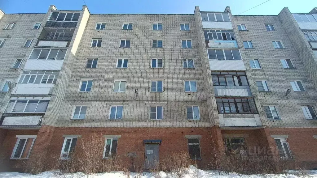Помещение свободного назначения в Челябинская область, Златоуст ул. ... - Фото 1