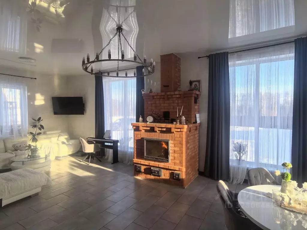 Дом в Вологодская область, Череповец 100-й мкр,  (163 м) - Фото 2