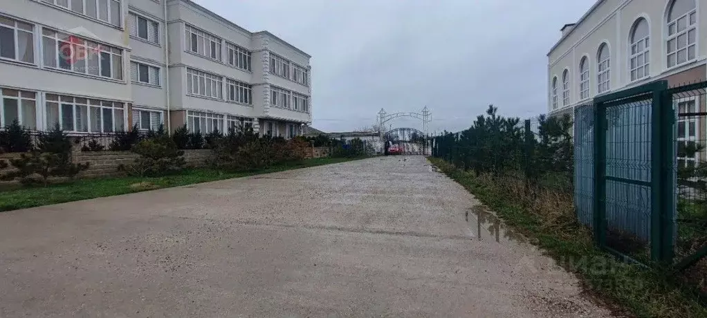 Участок в Крым, Ленинский район, Семисотское с/пос, с. Каменское  (6.0 ... - Фото 2